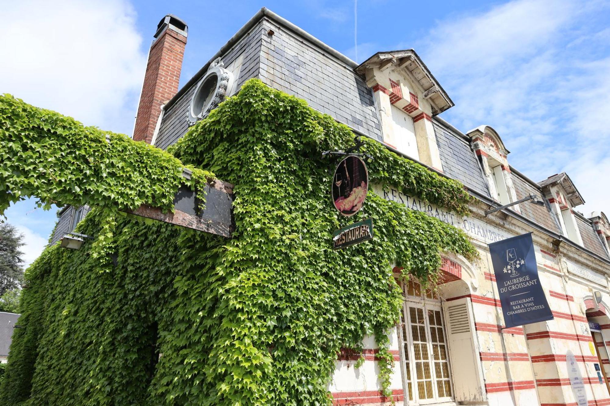 L'Auberge Du Croissant Rochecorbon Exterior foto
